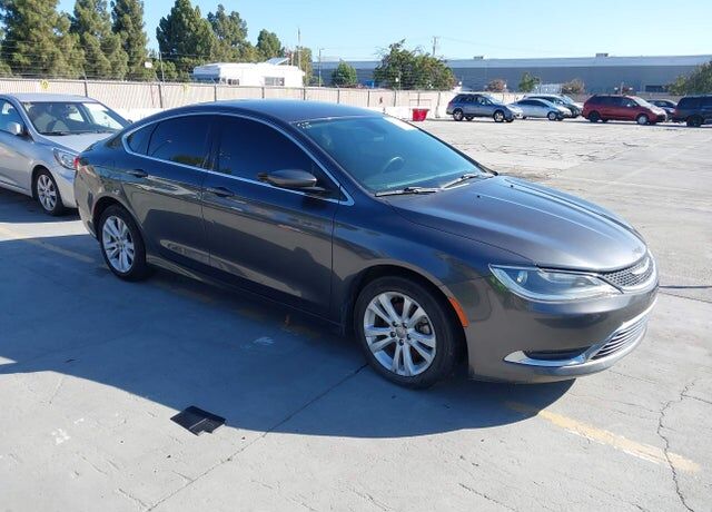 2016 CHRYSLER 200