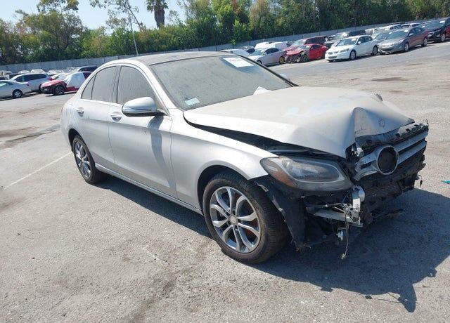 2015 MERCEDES-BENZ C-Class