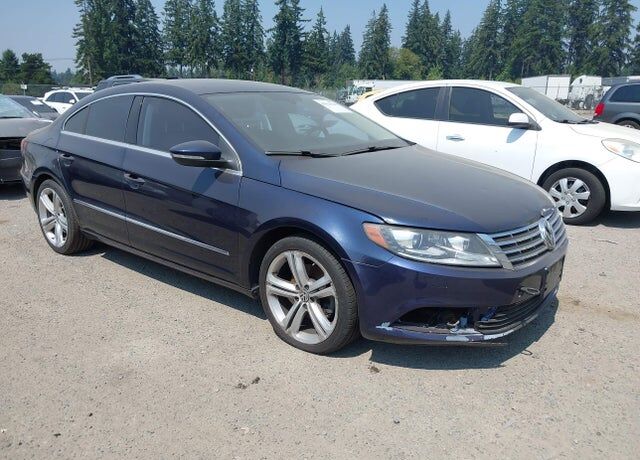 2013 VOLKSWAGEN Passat