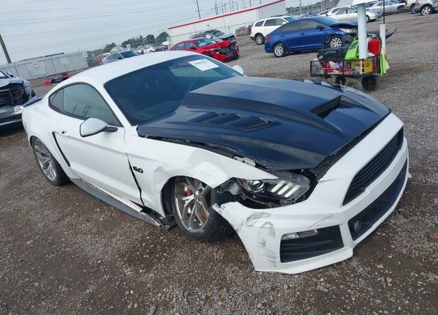 2015 FORD Mustang