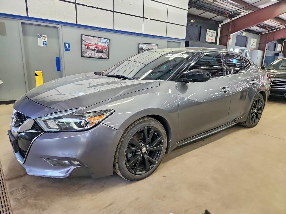 2016 NISSAN Maxima