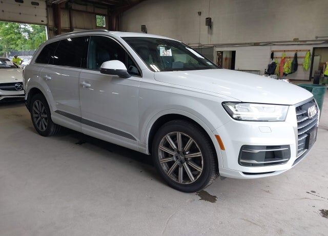 2019 AUDI Q7