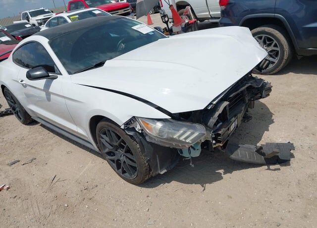 2017 FORD Mustang