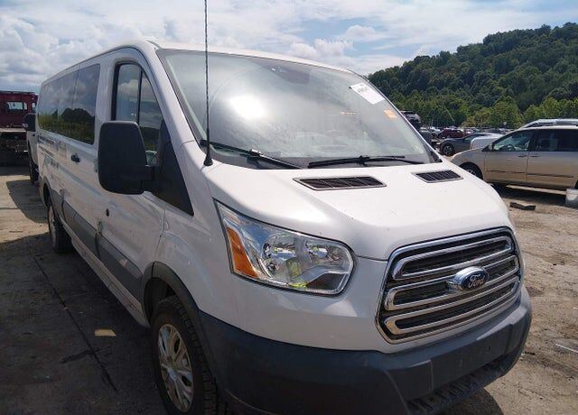 2015 FORD Transit