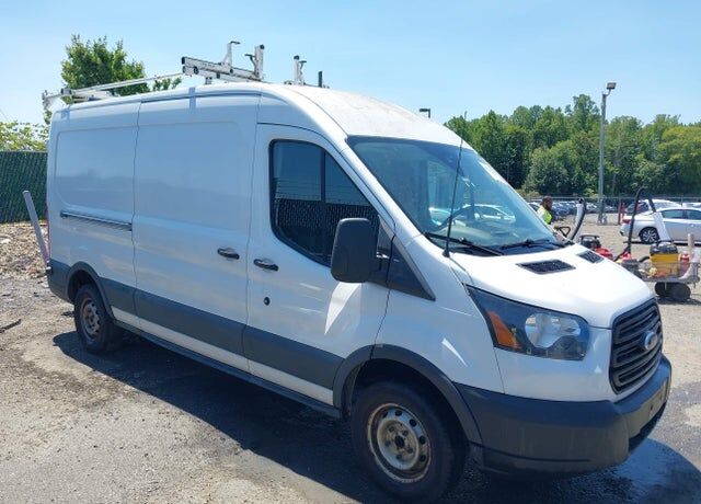 2015 FORD Transit