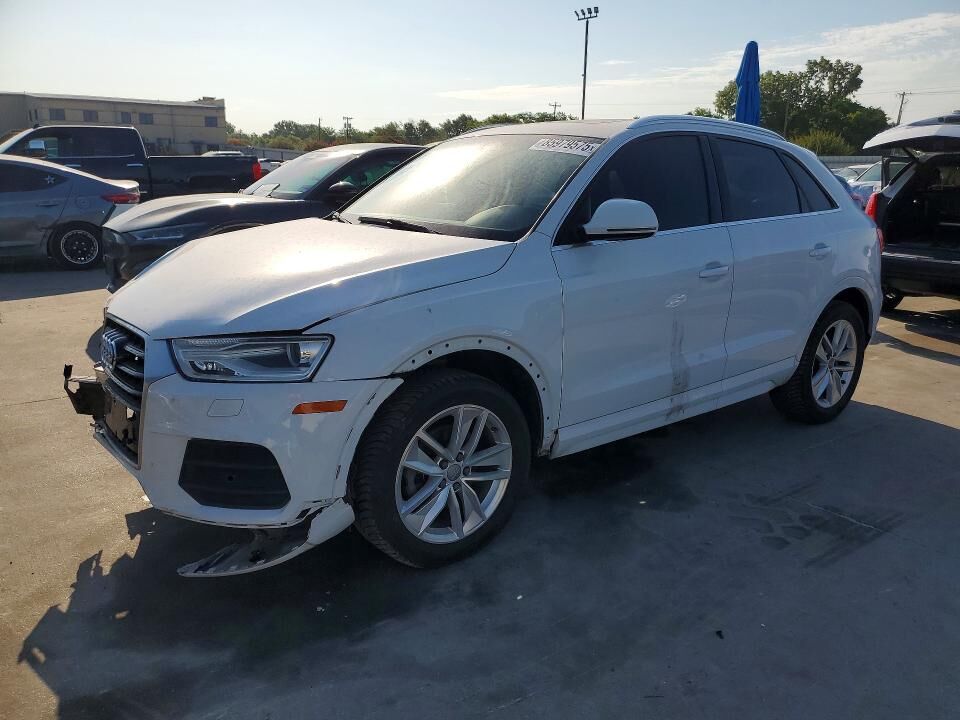 2016 AUDI Q3