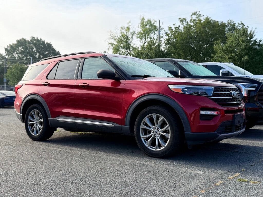 2020 FORD Explorer