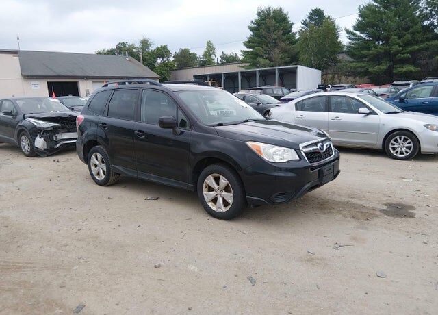 2015 SUBARU Forester