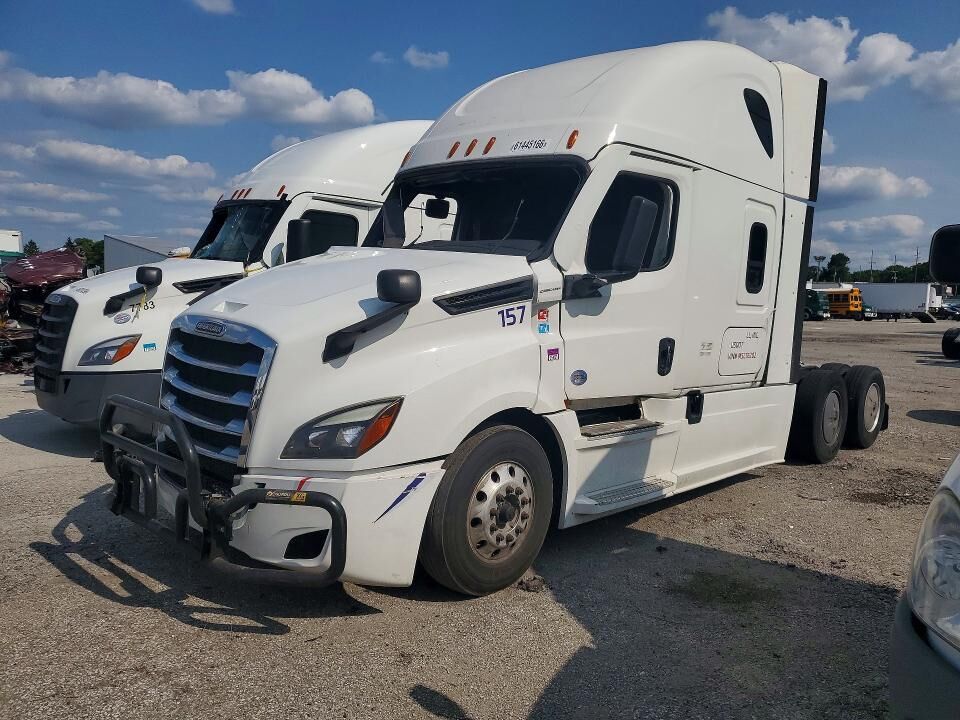 2021 FREIGHTLINER New Cascadia 126" Sleepercab