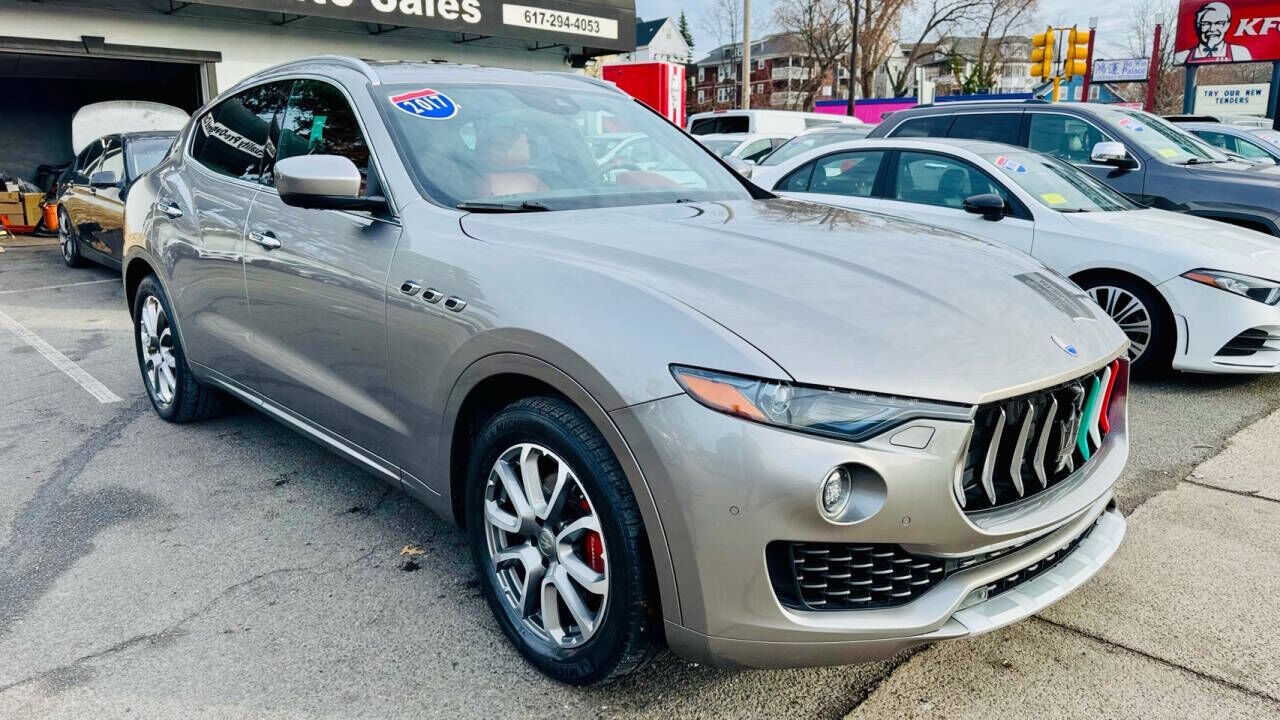 2017 MASERATI Levante