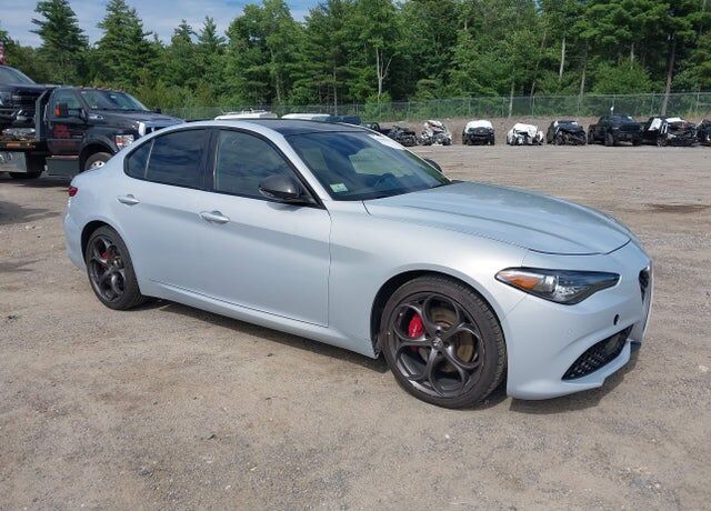 2020 ALFA ROMEO Giulia