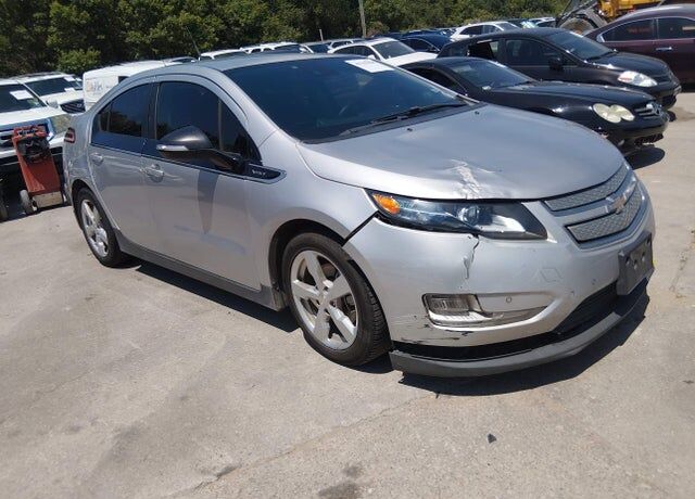 2014 CHEVROLET Volt