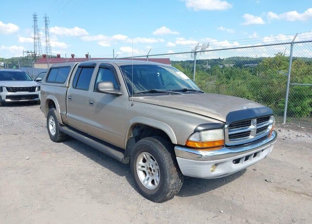 2004 DODGE Dakota
