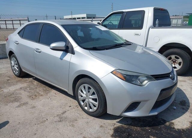 2015 TOYOTA Corolla