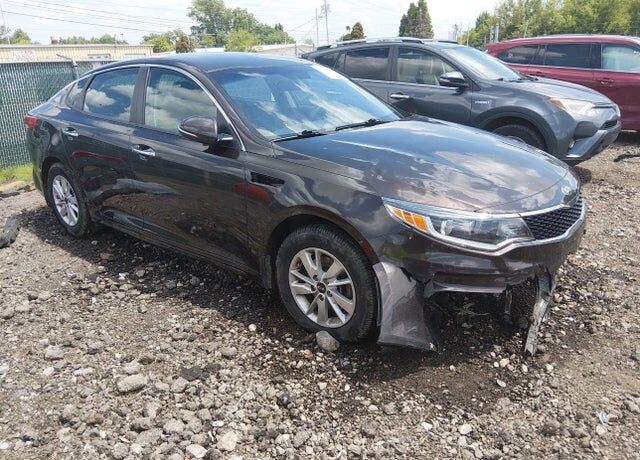 2018 KIA Optima