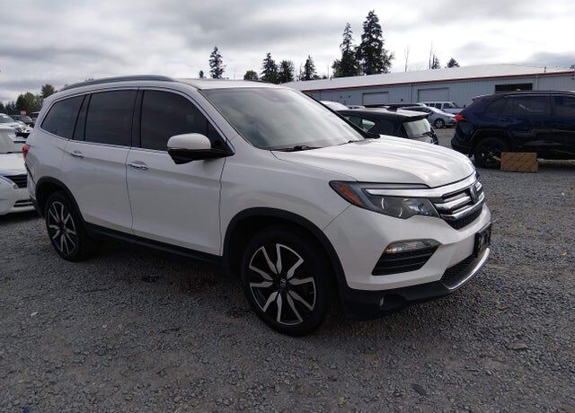 2017 HONDA Pilot