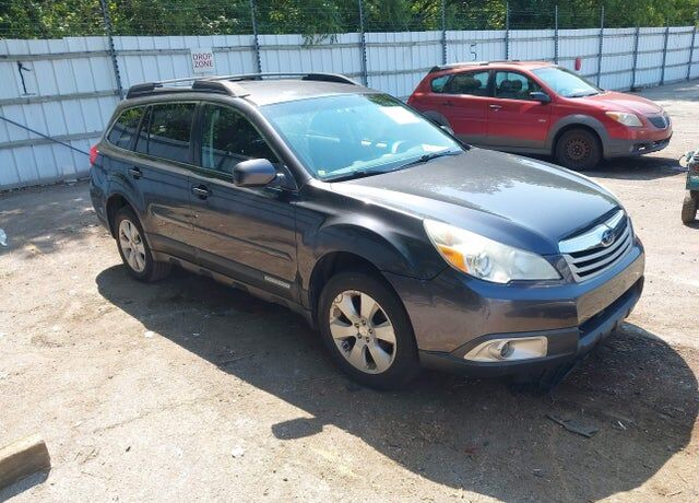 2012 SUBARU Outback