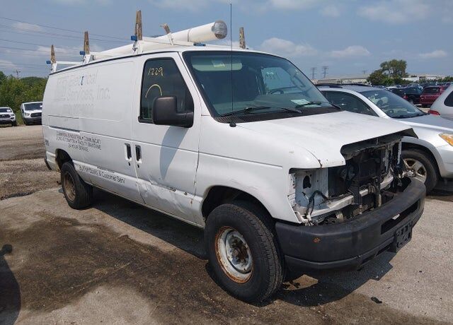 2012 FORD E-350