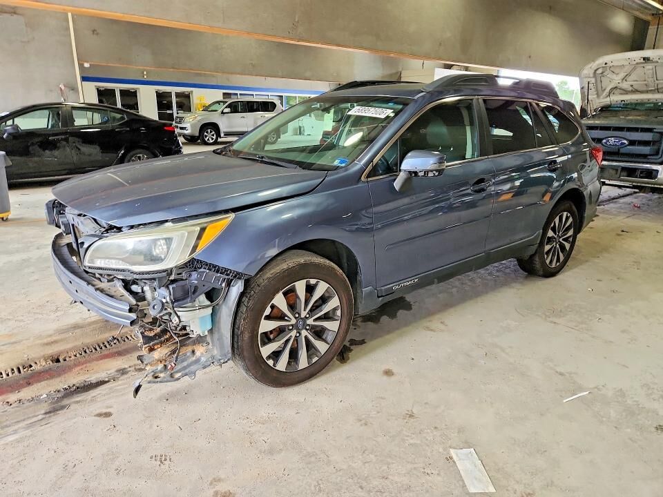 2015 SUBARU Outback