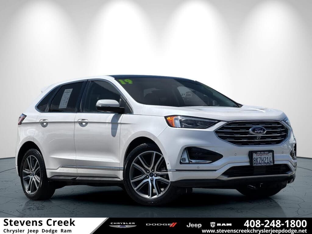 2019 FORD Edge