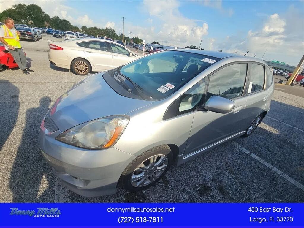2011 HONDA Fit
