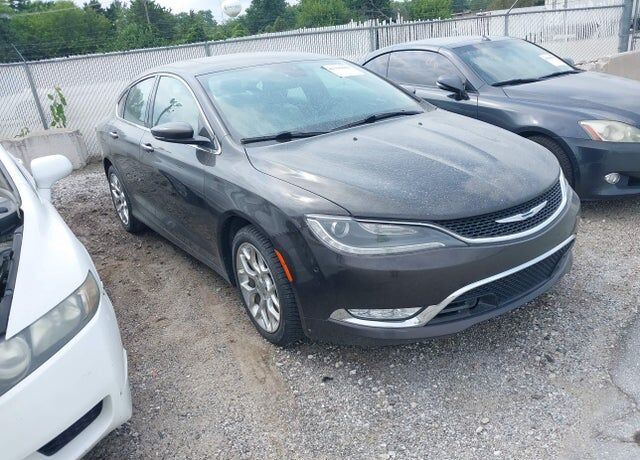 2015 CHRYSLER 200