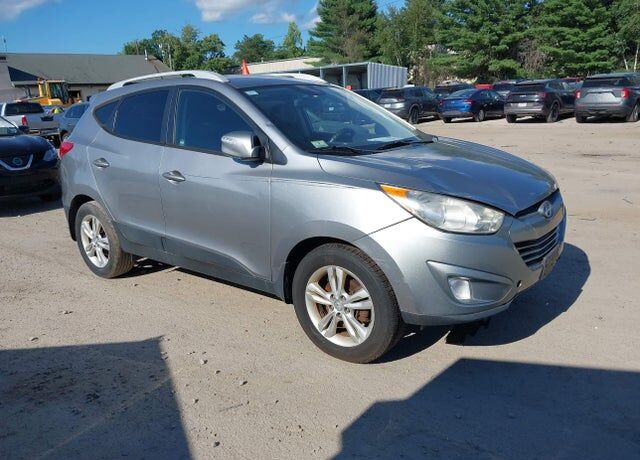 2013 HYUNDAI Tucson