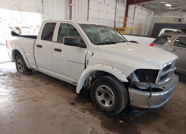 2011 DODGE Ram