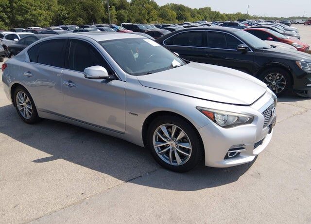 2014 INFINITI Q50