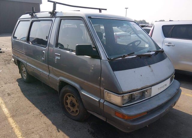 1989 TOYOTA Van