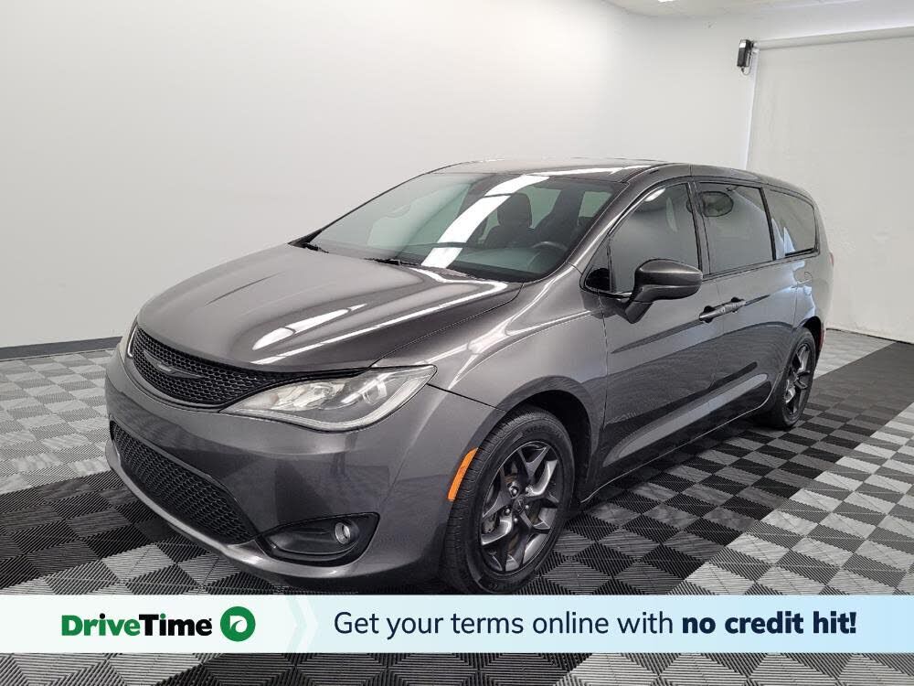 2019 CHRYSLER Pacifica