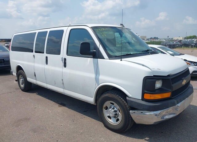 2016 CHEVROLET Express