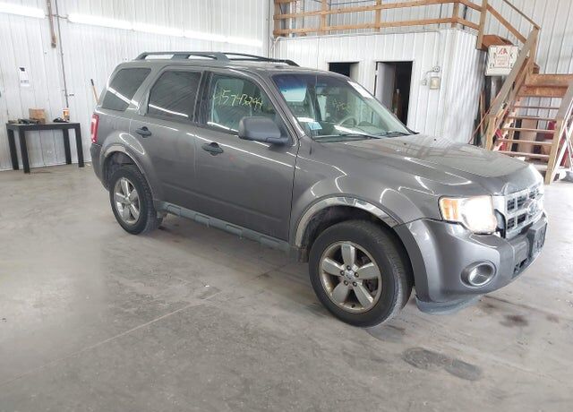 2009 FORD Escape