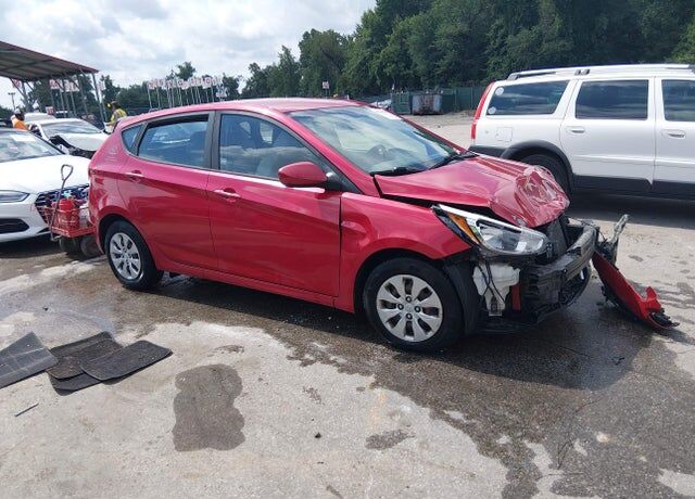 2017 HYUNDAI Accent
