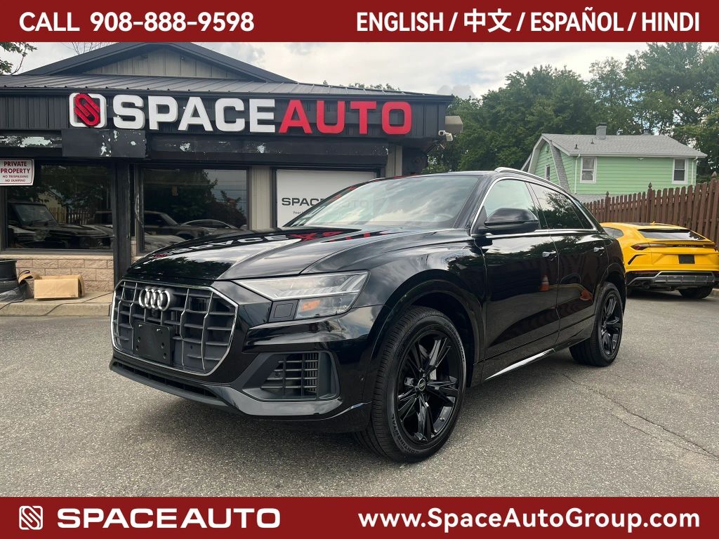 2023 AUDI Q8