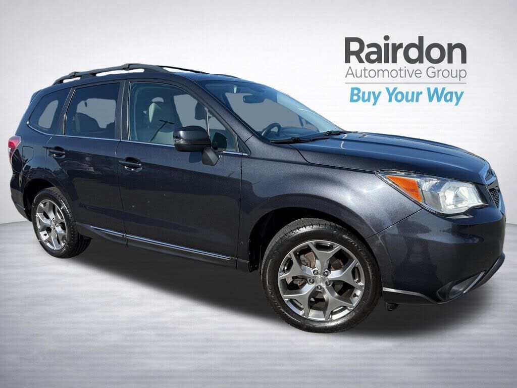 2016 SUBARU Forester