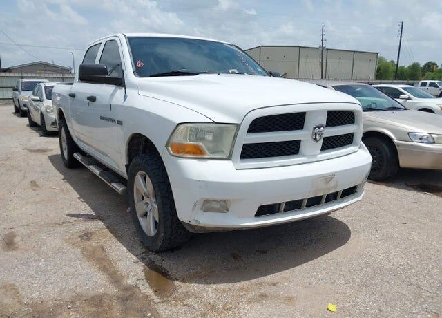 2012 DODGE Ram