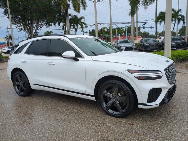 2025 GENESIS GV70