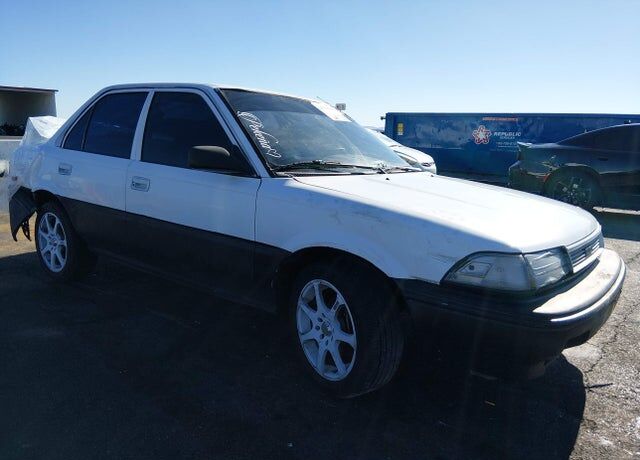 1990 TOYOTA Corolla