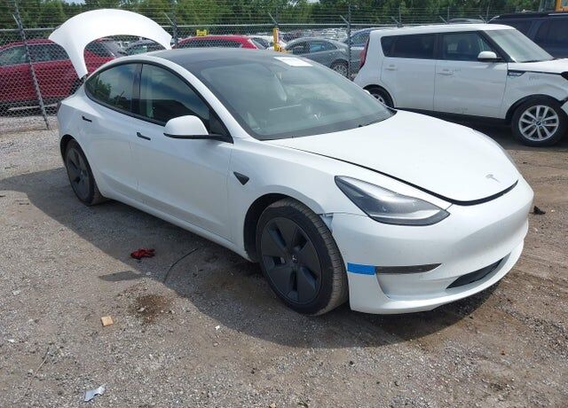2021 TESLA Model 3