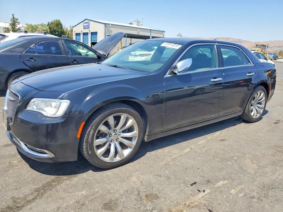 2017 CHRYSLER 300