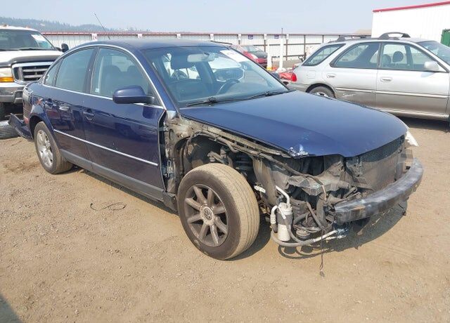 2003 VOLKSWAGEN Passat