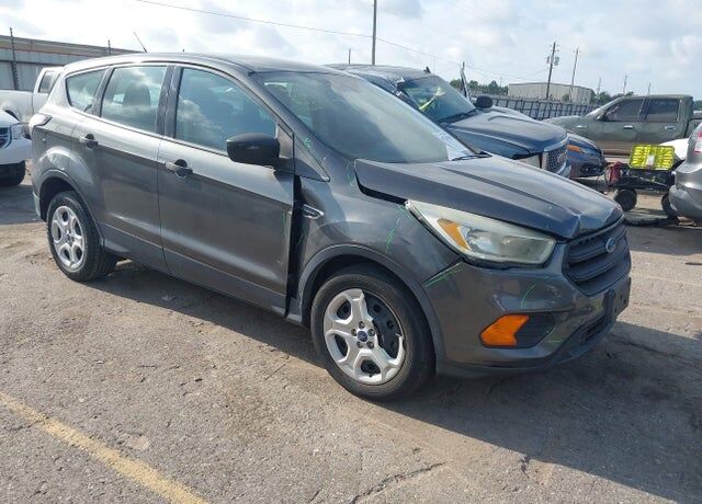 2017 FORD Escape