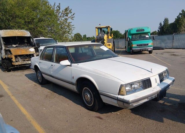 1986 OLDSMOBILE Delta 88