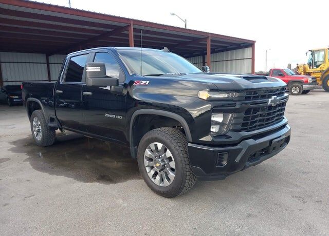 2024 CHEVROLET Silverado HD