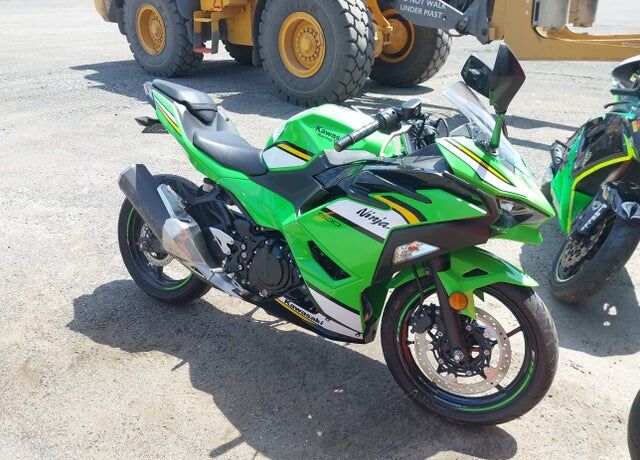 2025 KAWASAKI Ninja
