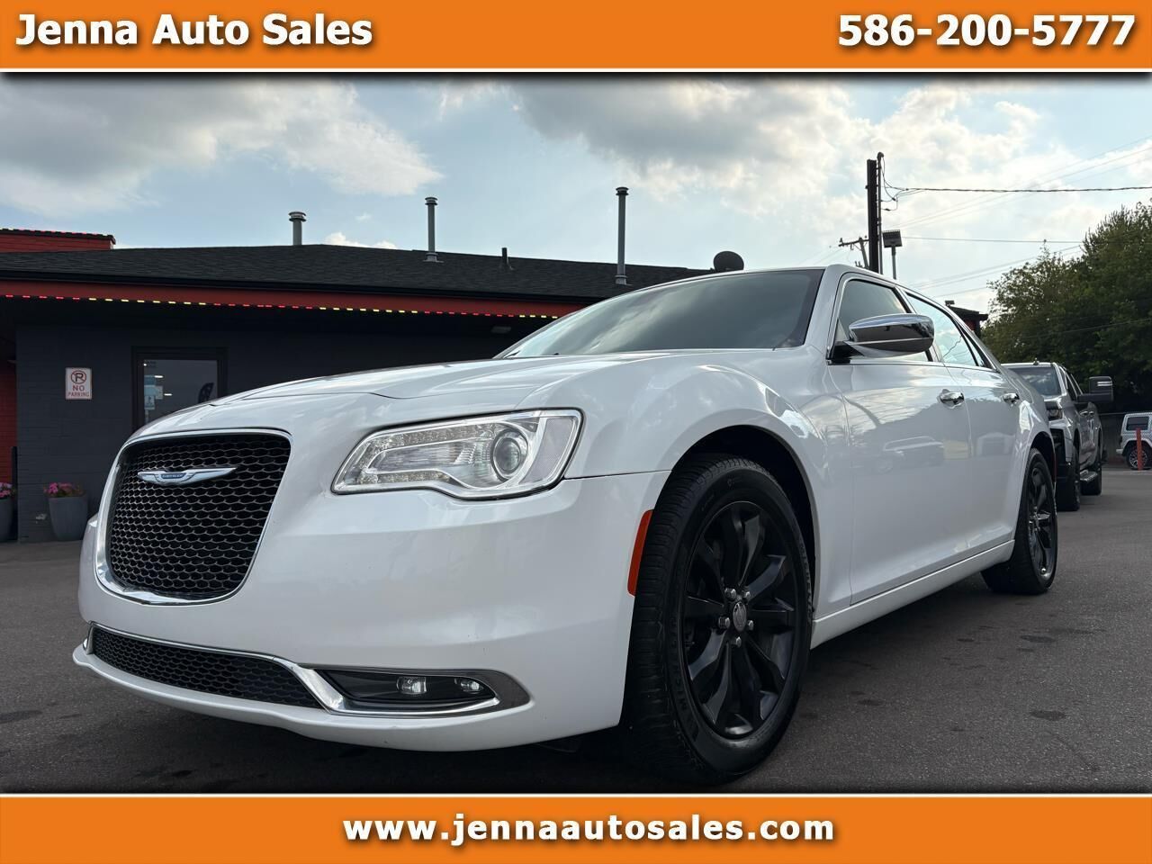 2018 CHRYSLER 300