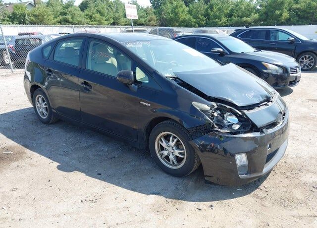 2011 TOYOTA PRIUS