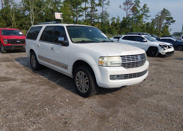 2010 LINCOLN Navigator