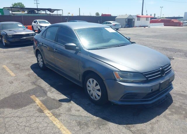 2016 VOLKSWAGEN Jetta